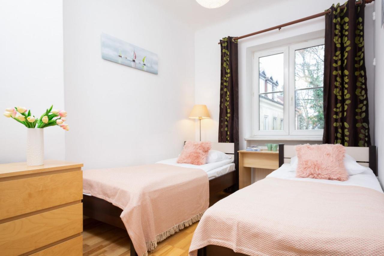 Warsaw New Town Apartments By Renters المظهر الخارجي الصورة